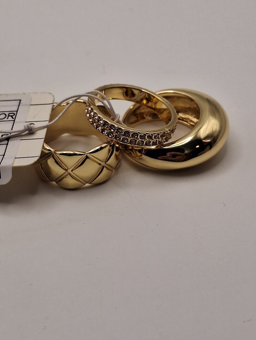Nordstrom Size 9 Gold Tone Statement Ring Set Rhinestone Stackable 3 Pc - Picture 8 of 11